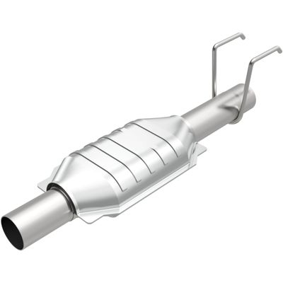 MagnaFlow Catalytic Converter 23292: Standard Grade, Direct-Fit (Federal/EPA Compliant)