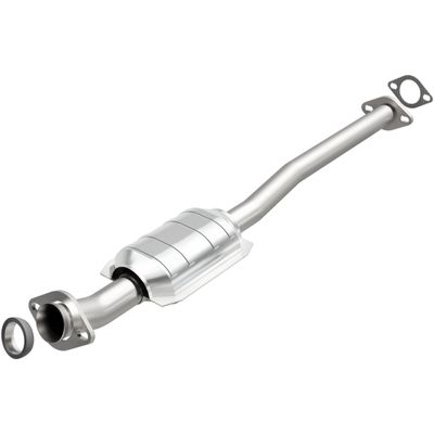 MagnaFlow Catalytic Converter 22614: Standard Grade, Direct-Fit, For 1987-1991 Chevrolet Sprint (EPA Compliant)