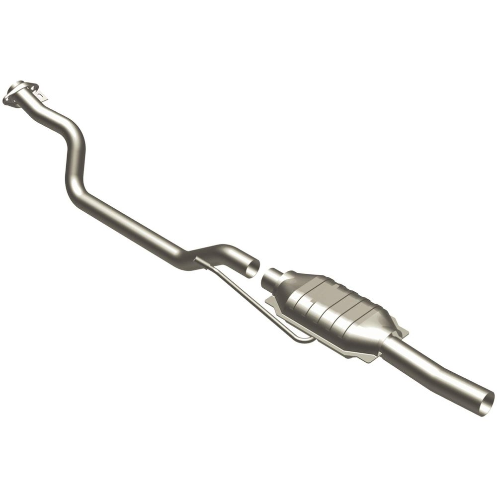 MagnaFlow Catalytic Converter 93301: Standard Grade, Direct-Fit (Federal/EPA Compliant)