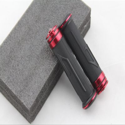 Red 2 X 7/8"(22mm) Motorcycle Universal CNC Aluminum & Soft Rubber Grips Handlebar Fit For Ducati 1098/S/Tricolor 2007-2008