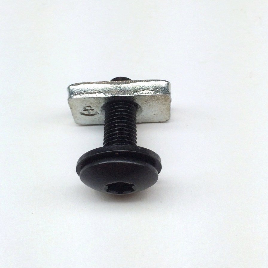 Hard Top Torx Screw & Nut Kit / 1 Torx Screw & 1 Nut Fits 1997 to 2006 Jeep Wrangler TJ
