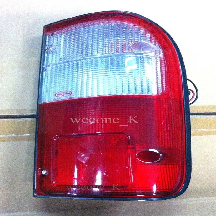 K1AutoParts 1 Right Side Rear Taillights Tail Light Lamps For Toyota Hilux Pickup Mk4 1998 1999 2000 2001 2002