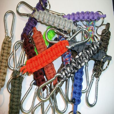 RedVex Cobra Style Carabiner Key Fob/Keychain - Steel Carabiner - (Qty2) - Choose Your Color and Size (6 inch, Random Color)