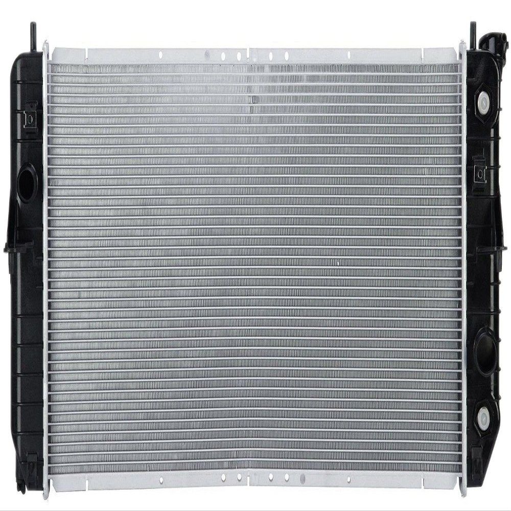 Automotive Cooling Radiator For Pontiac Bonneville Buick LeSabre 2348