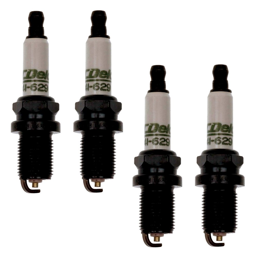 Set Of 4 Spark Plugs For Saturn SL2 SW2 Suzuki Aerio Esteem VW Golf L4