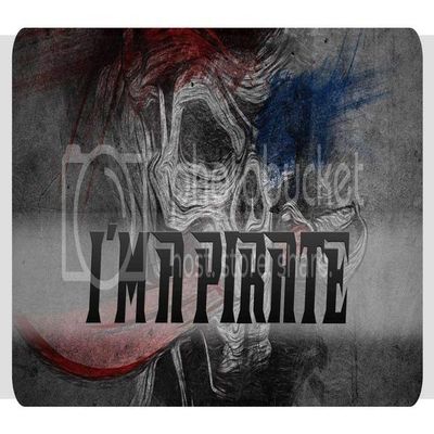 Makoroni IM A Pirate Pirate, CAR Magnet-Magnetic Bumper Sticker, DesA14