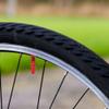 X AUTOHAUX 1 Set Universal Aluminum Alloy Rubber 44mm Bike Tubeless Valve Stems with Valve Core Remover Tool Kit and Valve Stem Caps for Mountain Bicycle Red view 3