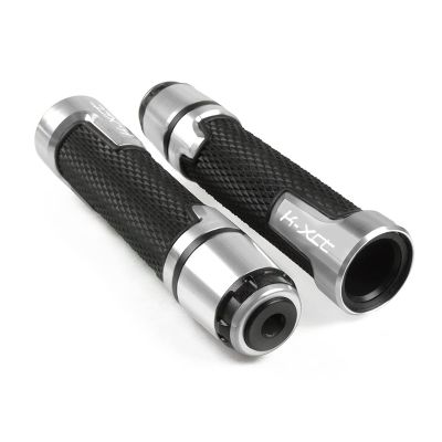 RESKIO Handlebar Grips 2019 Motorcycle Accessories Handle Grips Handlebar Grip for KYMCO Downtown 350 300i Xciting 250 CK250T 300 K-XCT 300 Racing Grips (Color : Silver)