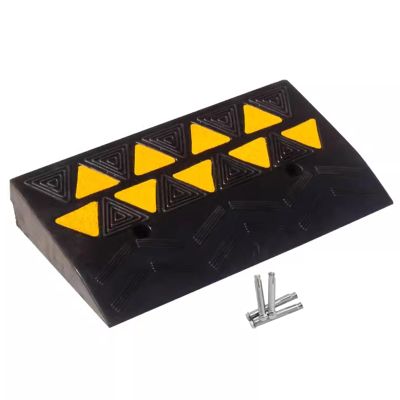 CYHTYM Curb Ramp Car Rubber Ramp with Expansion Screws, Anti Slip Solid Threshold Ramp, Used for Garages, Sidewalks, Loading Docks(Size:50x37x16cm)