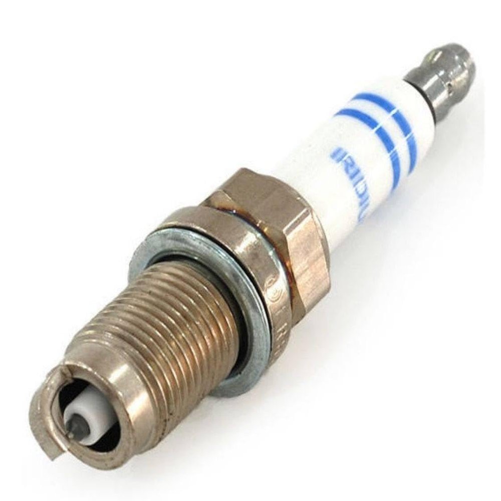 PGMTDEFXJO Spark Plug 0242240665