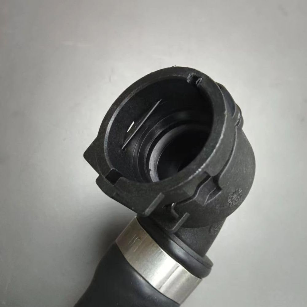 1 PC(S) of 17127535570 1712 7535 570 CAR Water Pipe (MOLEI-AUTO)