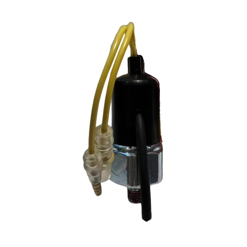Oil Pressure Switch 4259333 108241101600 1-82410160-1 1824101601 for Isuzu Engines 4BG1 4JG1 6BG1 6BD1 3LD1 for Hitachi Excavators EX100 EX150 EX300-2 EX60LCK-3