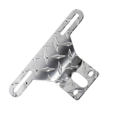Craedli Trailer License Plate Bracket Frame, Universal Aluminum License Plate Holder with Light Mount Hole, Heavy-Duty Car Tag Bracket Trailer Mount Plate Frame for Cars Trucks RVs Boats (Silver)